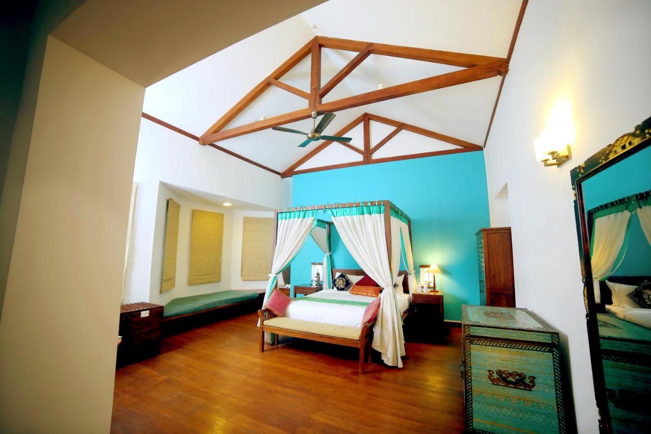 Old Lighthouse Bristow , 3* Kochi