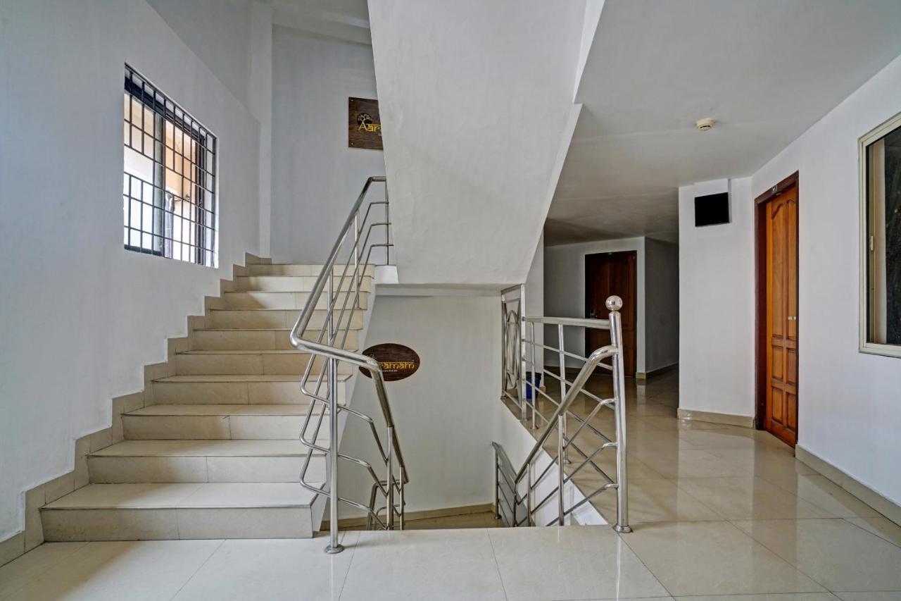 Collection O Aramam Executive