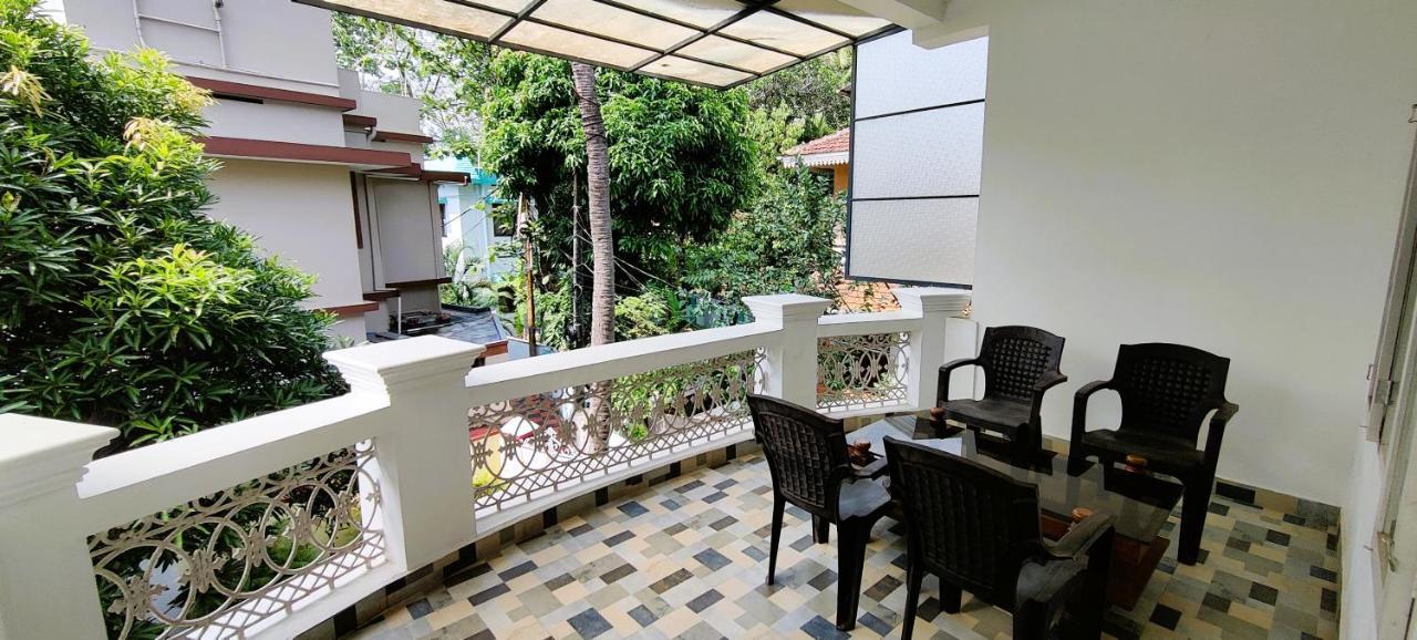 Homestay Peniel Residency *