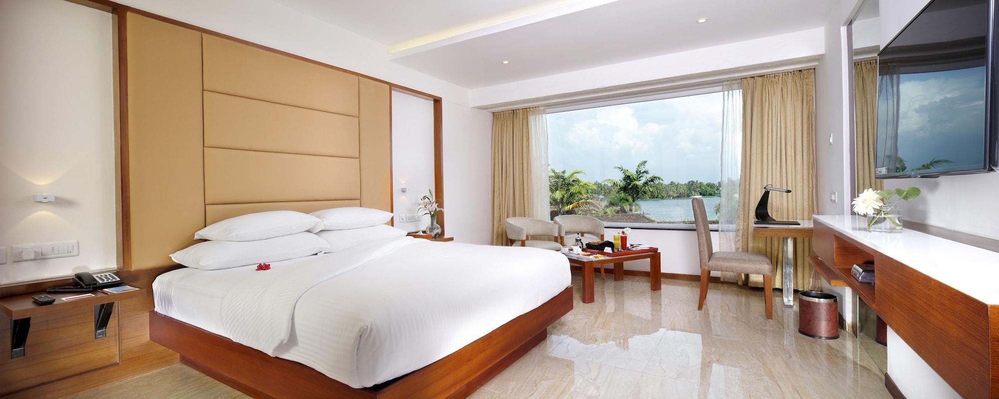 Ramada By Wyndham