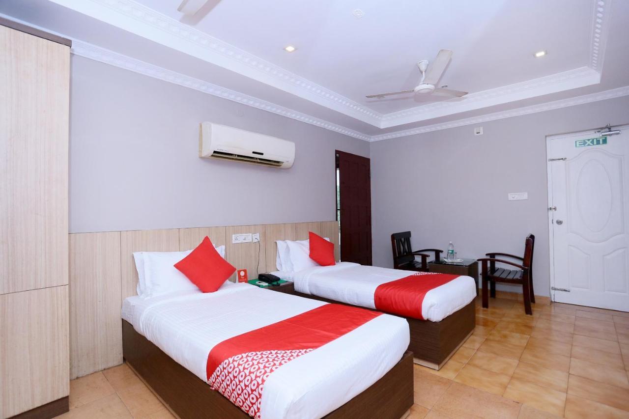 Oyo 23116 Gino Tourist 3*