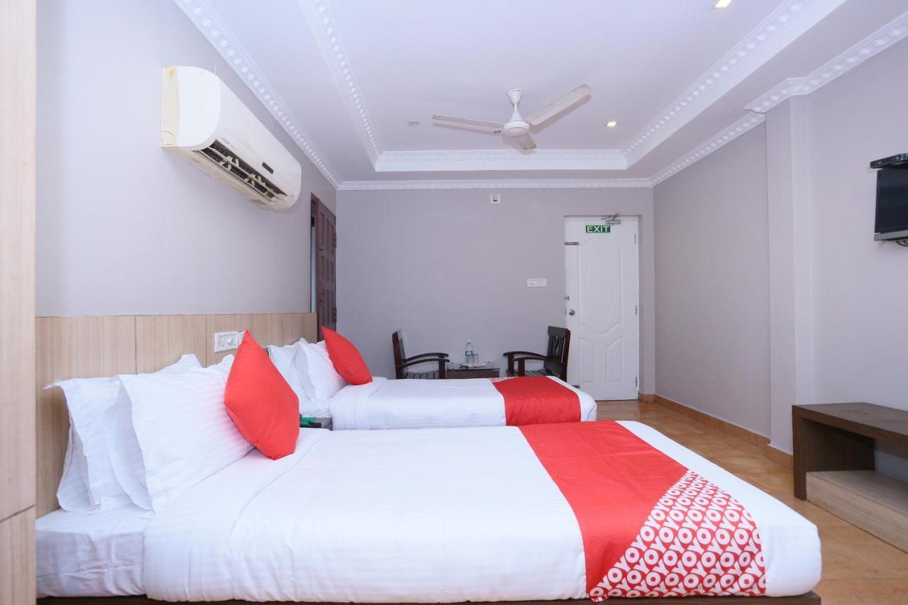 Oyo 23116 Gino Tourist 3*