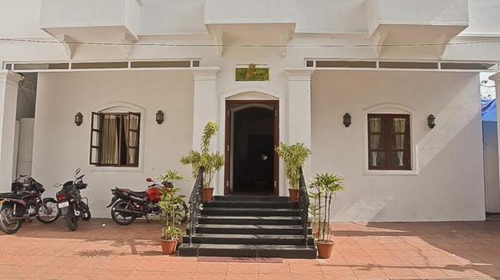 Castle Hotel 3*