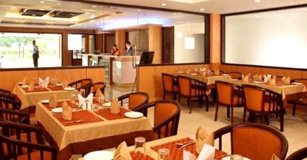 Hill View Hotel Kochi