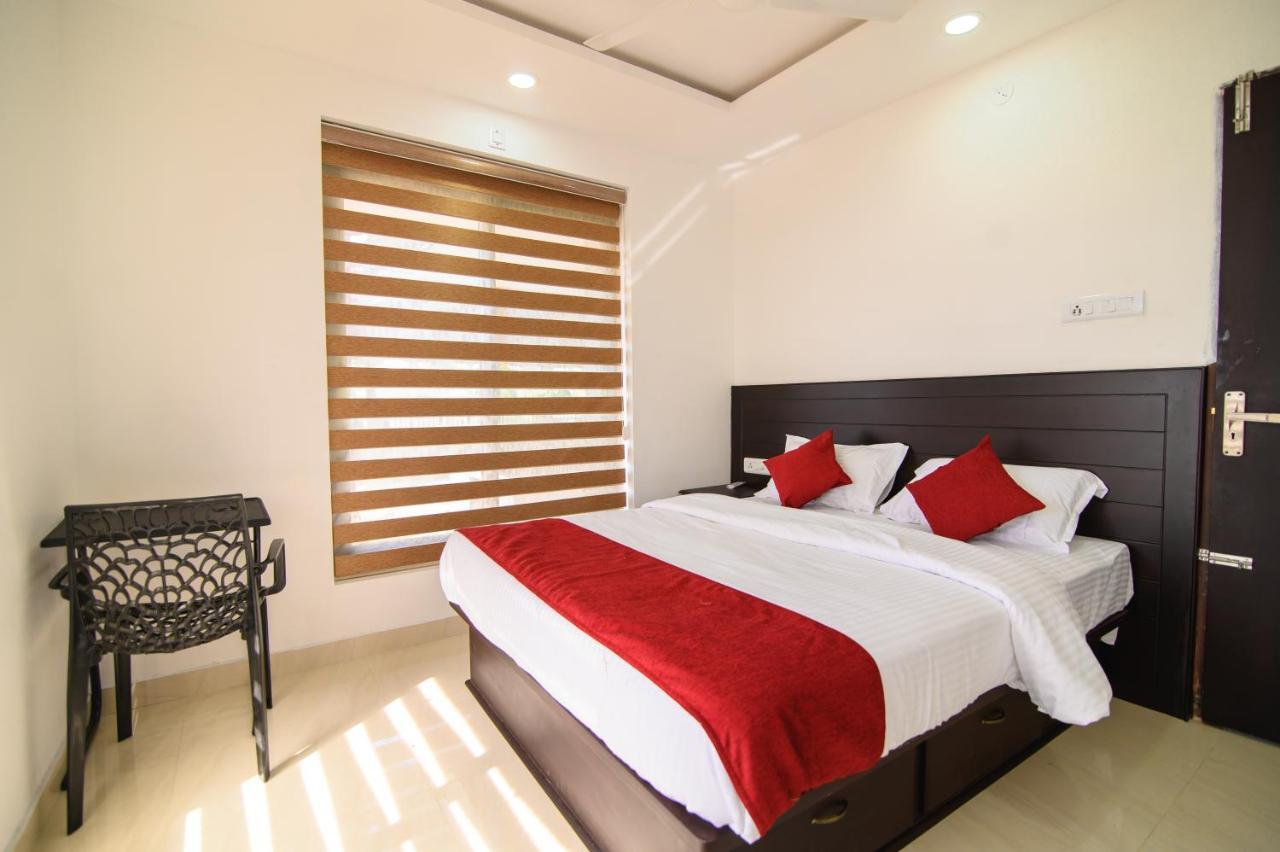 Serene Waters Villa *