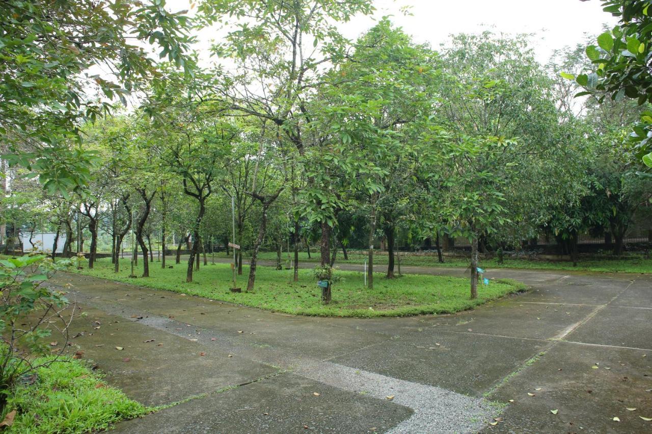 Emerald Hills Club * Kochi