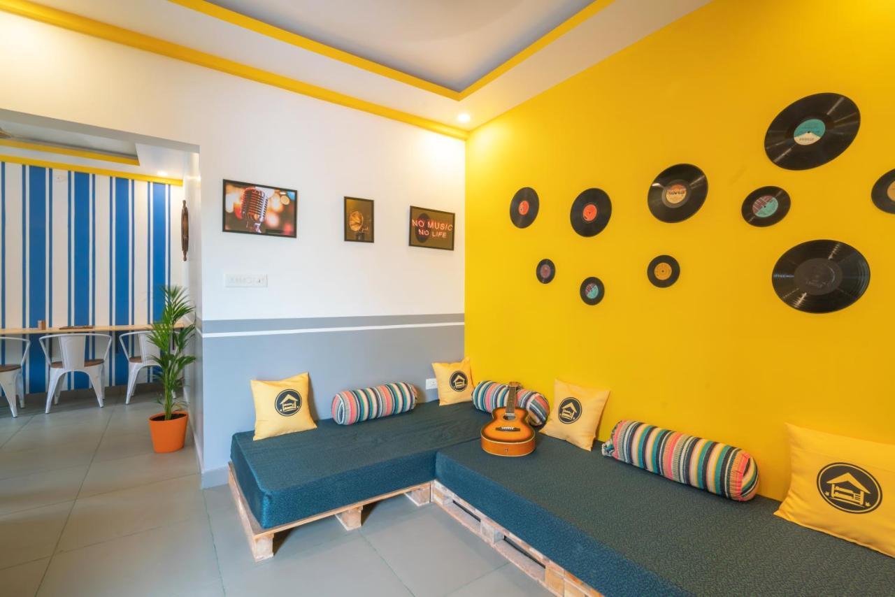 Hostel The *