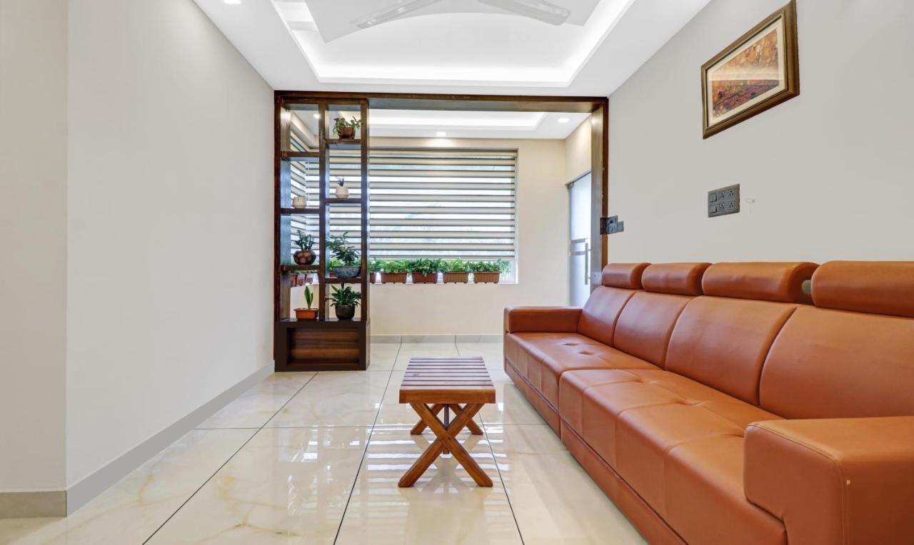 Hotel Treebo Pushpak Service
