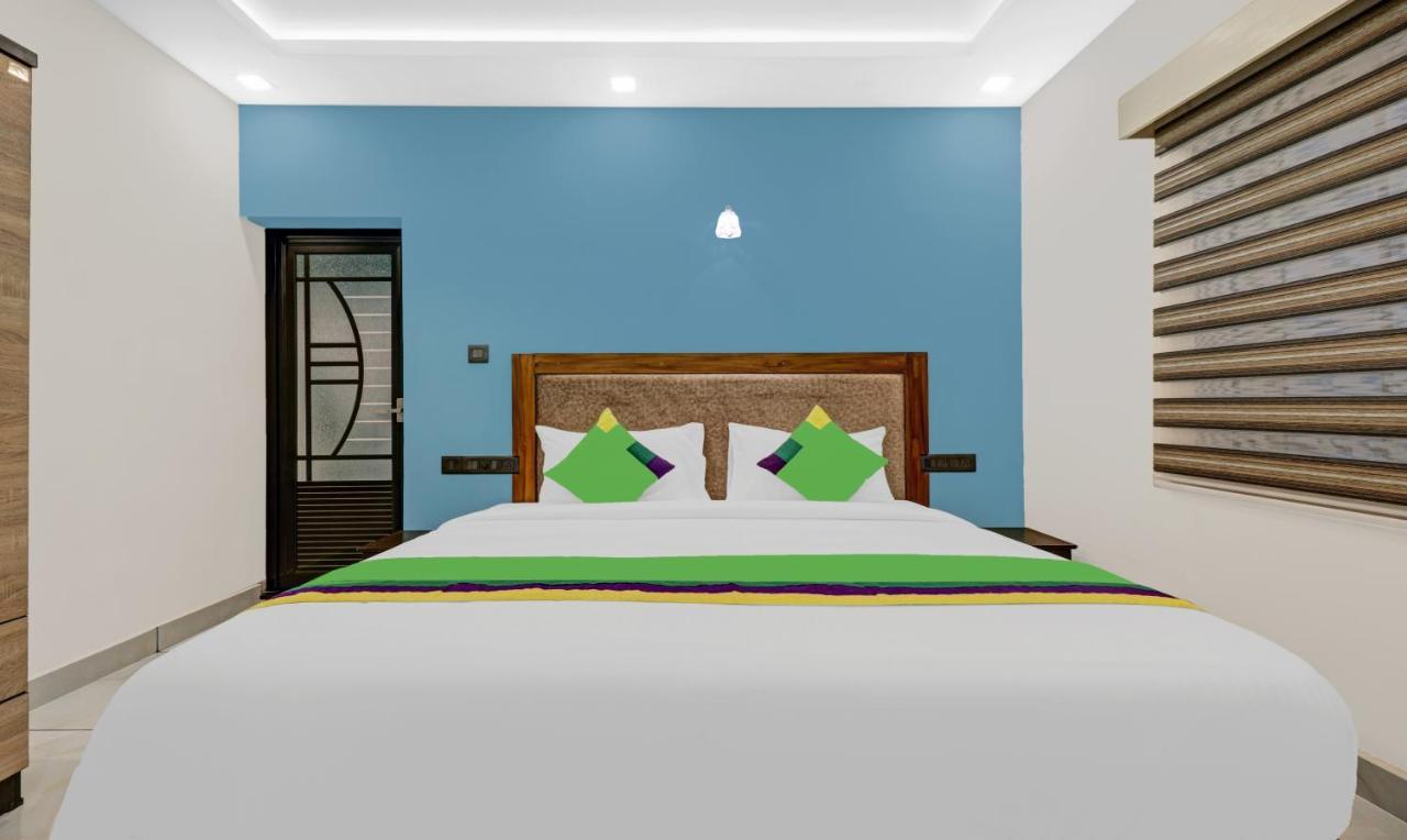 Treebo Pushpak Service