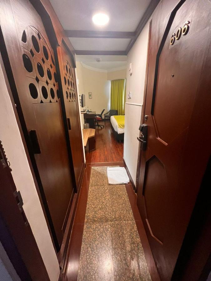 Presidency Centre Hotel 4*