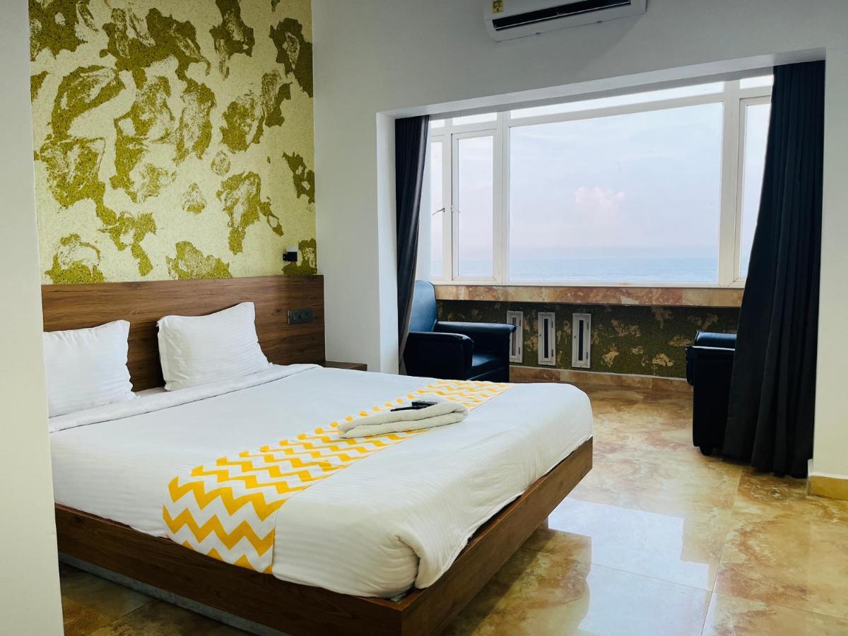 Cherai Blue View Hotel