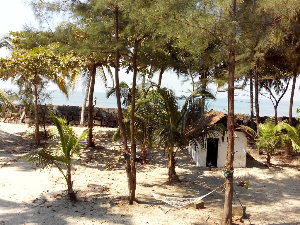 Royal Beach Abode *