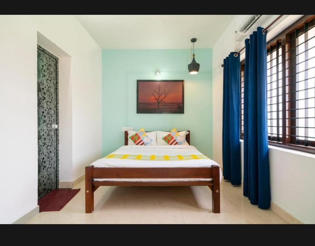 Tharayil * Kochi