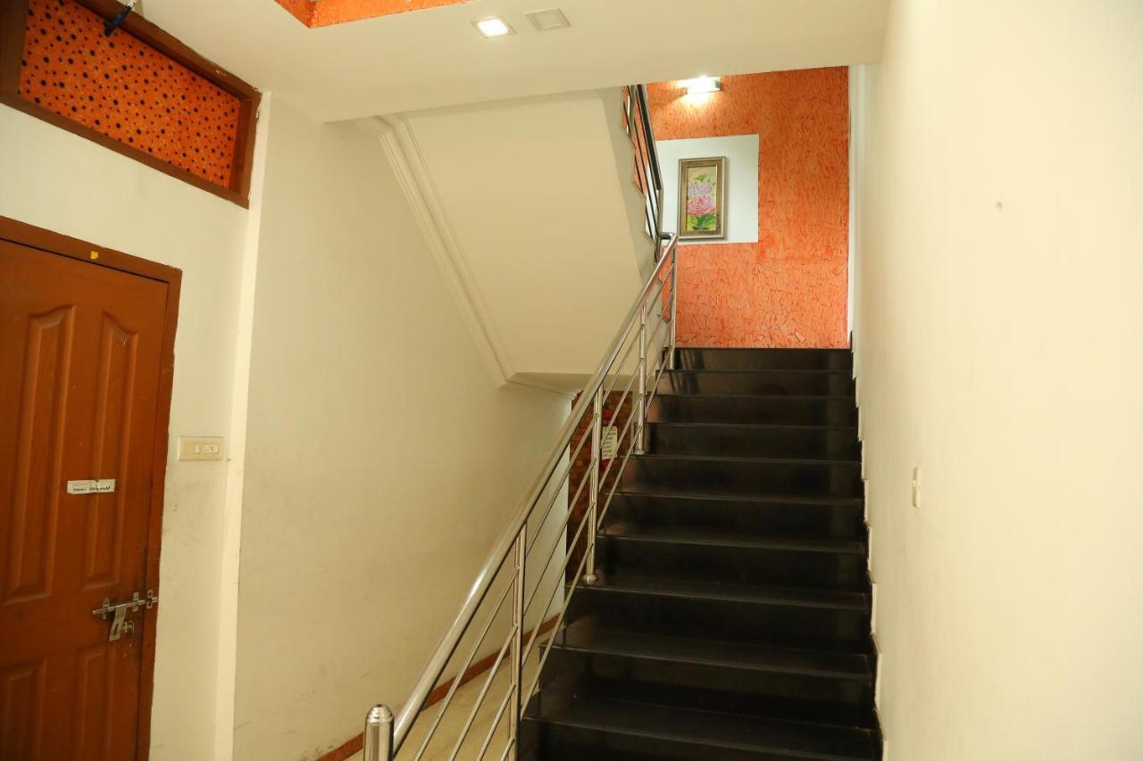 Malabar Plaza Hotel Kochi