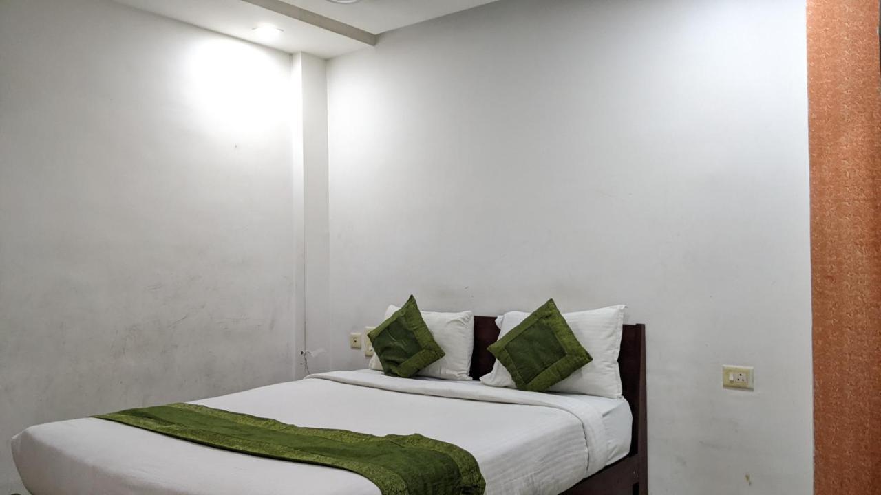 Malabar Plaza Hotel Kochi
