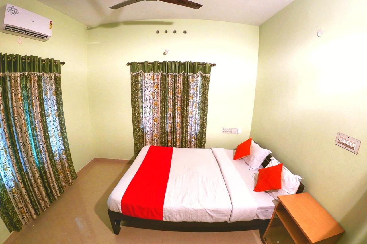 Homestay Shalom Palace *