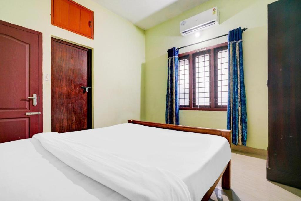 Shalom Palace Homestay *
