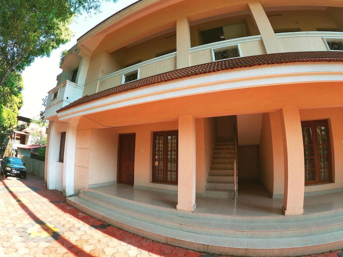 Shalom Palace Homestay *