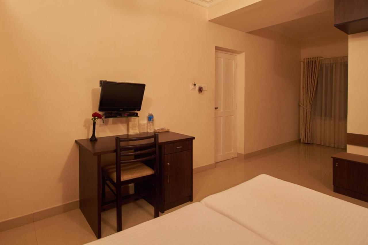 Abode Hotel