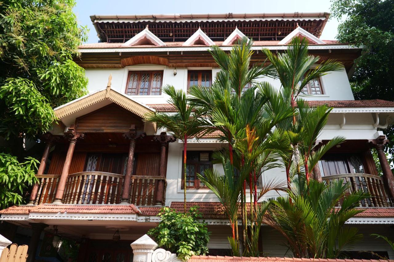 White Rose Bed & Breakfast