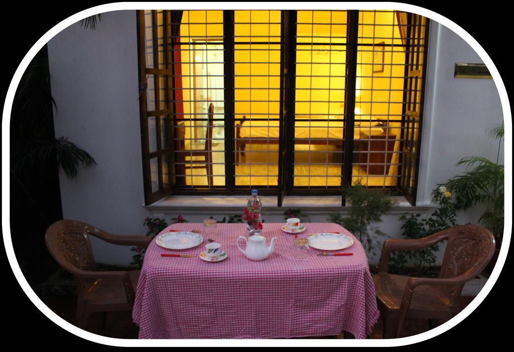 Homestay Johnson *