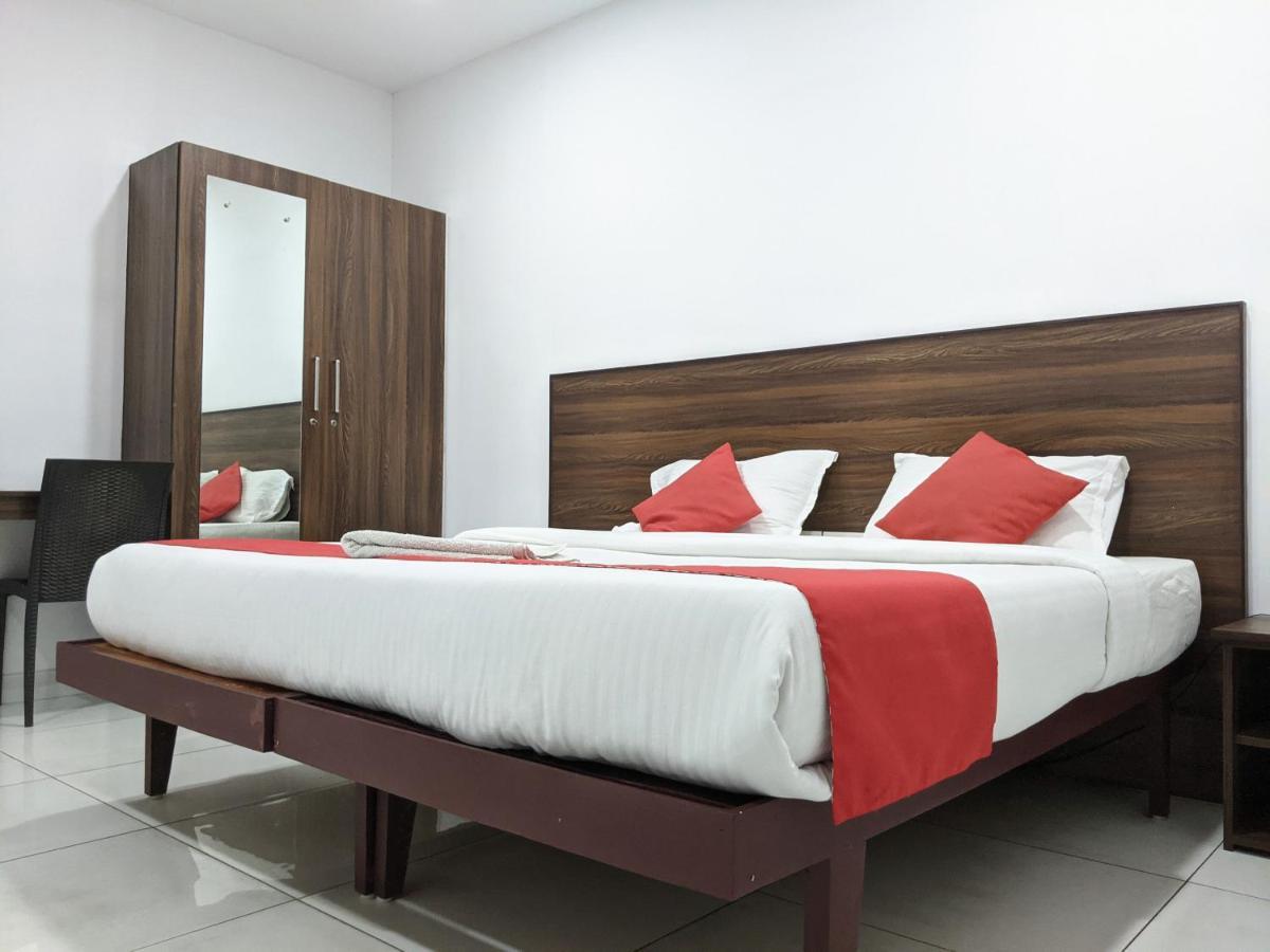 Kings Thrippunithura Hotel 3*
