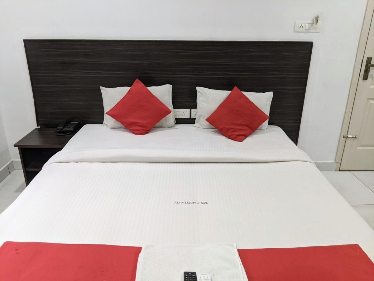 Hotel Kings Thrippunithura 3*