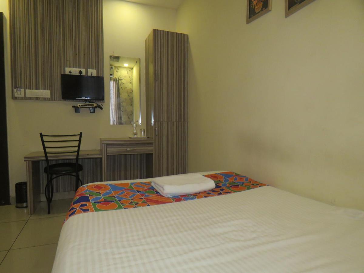 Reegate Near South Railway Station Hotel Kochi