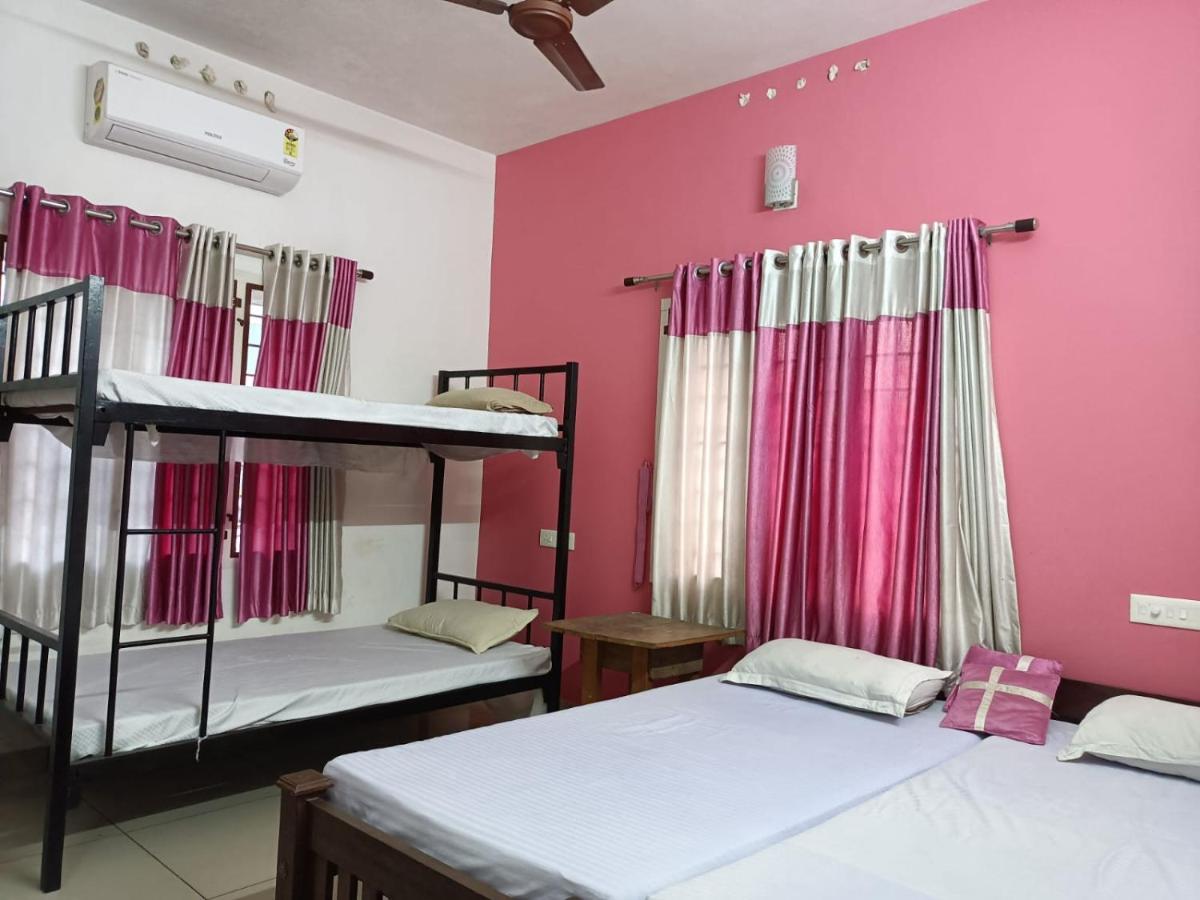 Homestay Nest *