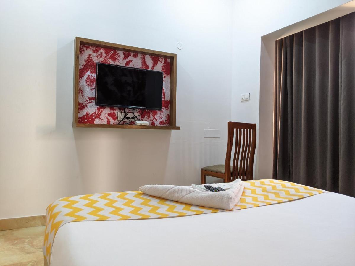 Hotel Cherai Blue View *