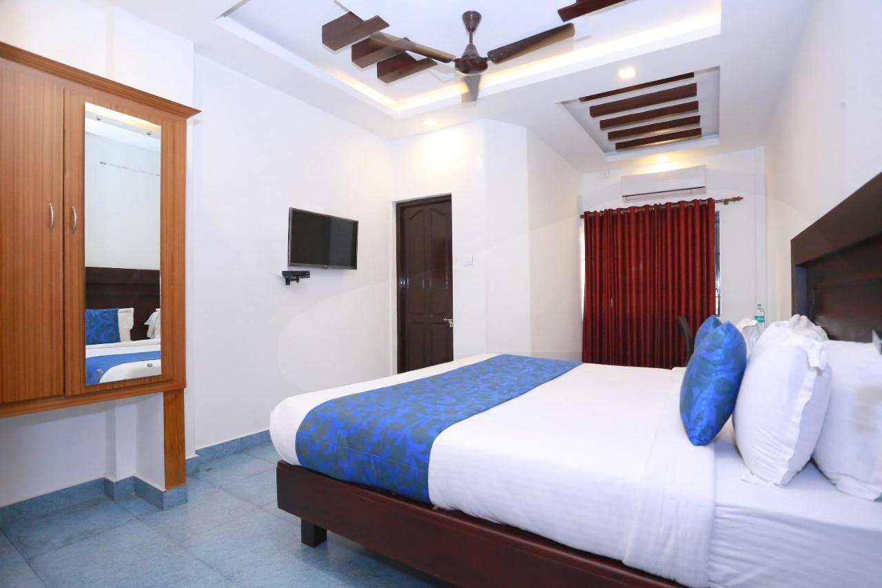 Oyo Flagship Malabar Plaza Hotel Kochi