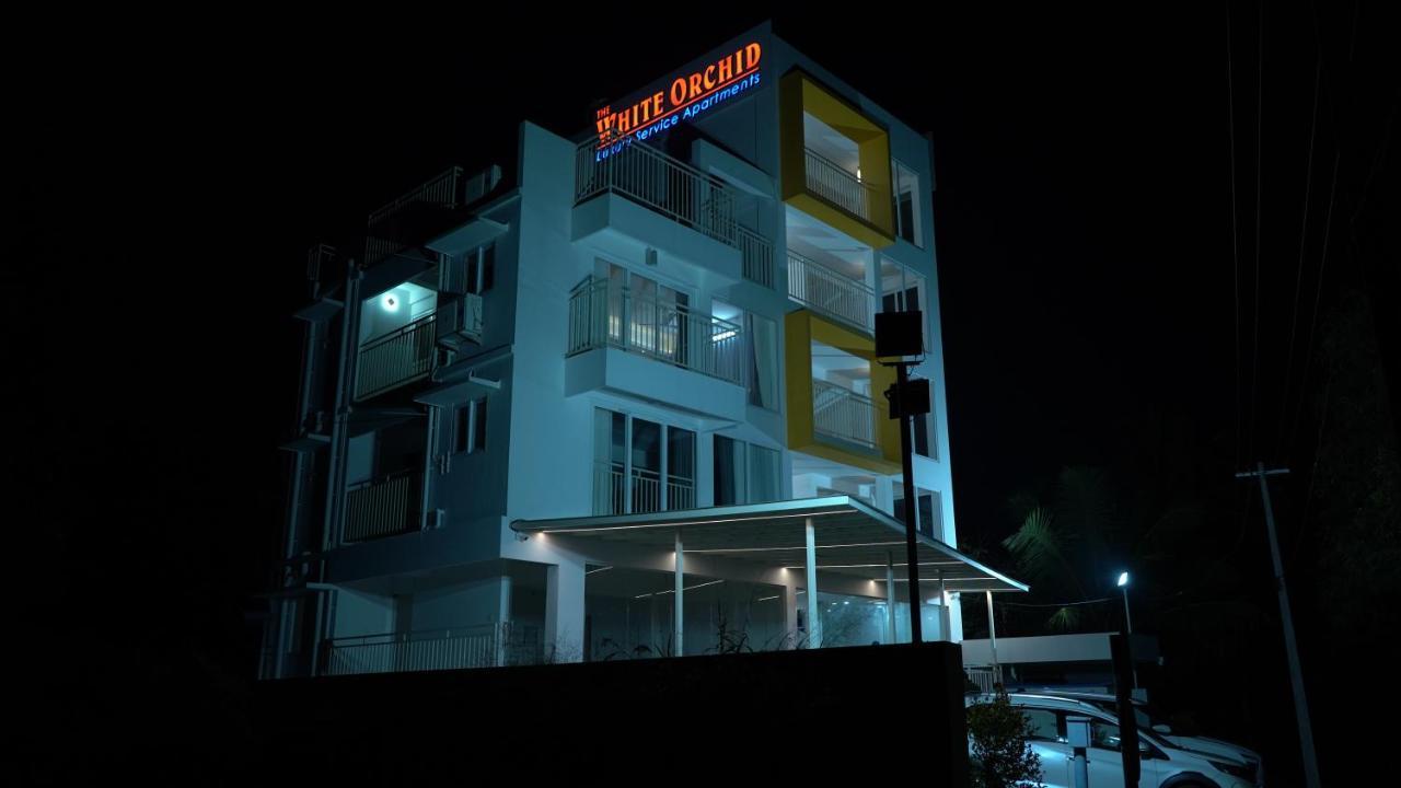 The White Orchid Luxury Service * Kochi
