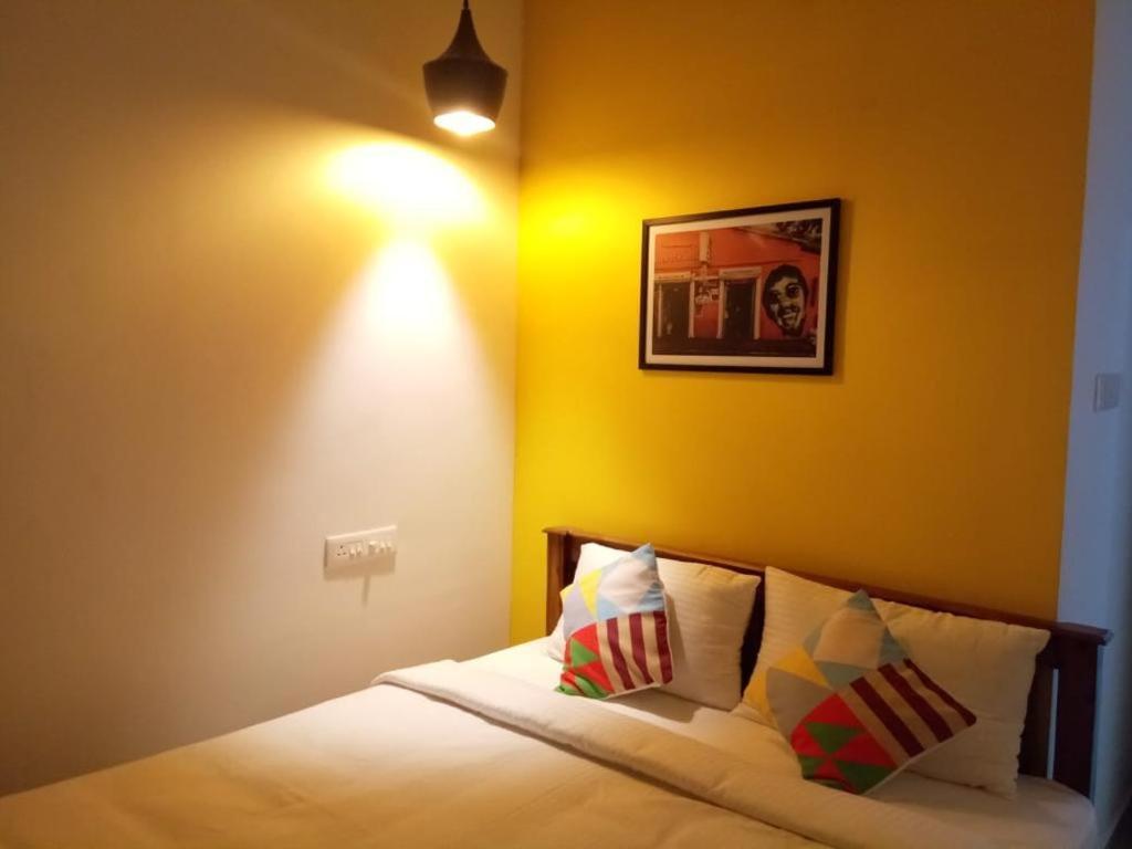 Full Moon Service Apartment Kochi