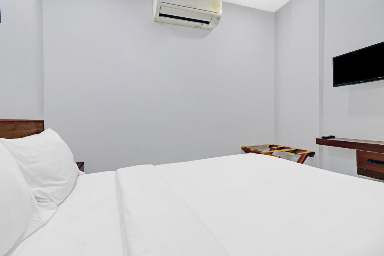 Oyo Townhouse 595 Majestic 4*