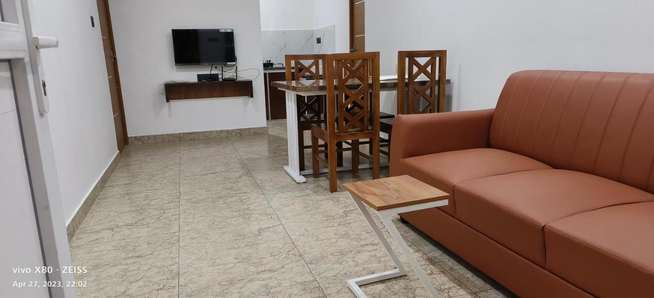 Oman House 2.o Apartment Kochi