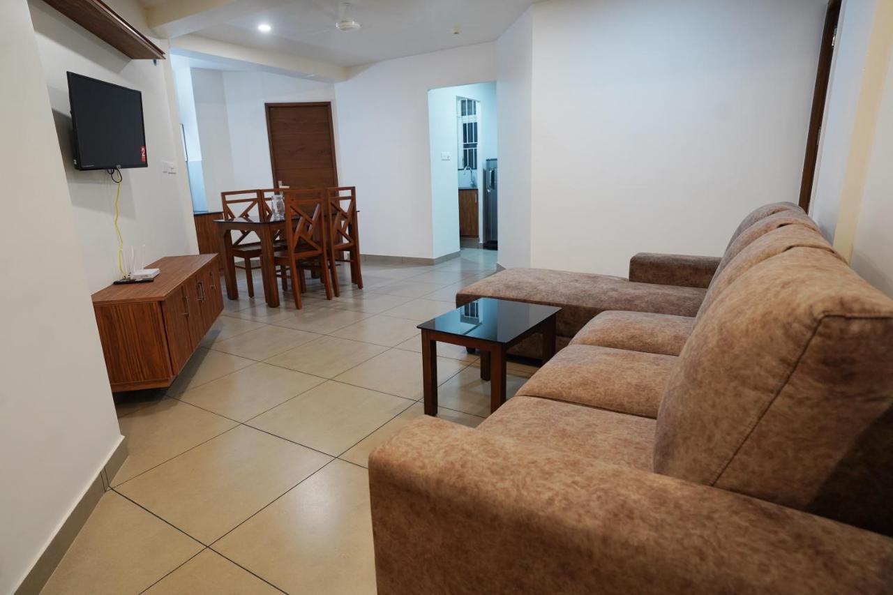 Kadampanattu's Apartment Kochi