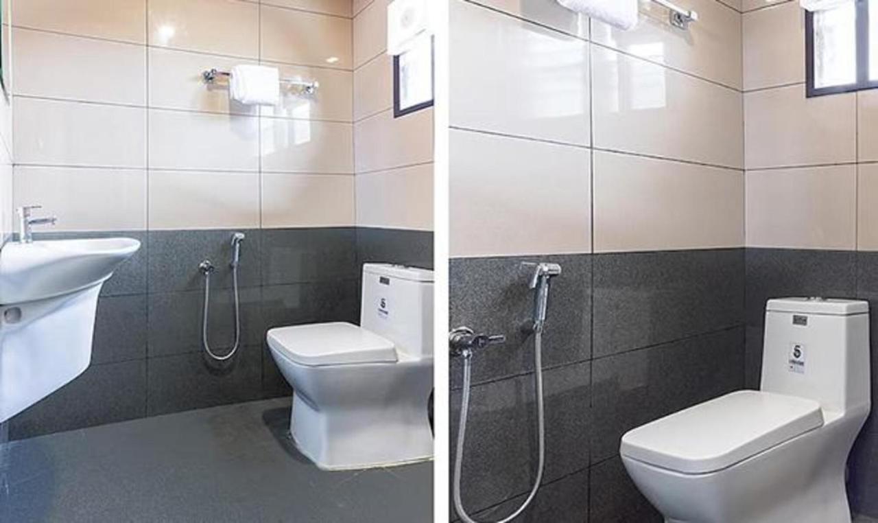 Hotel Queens Residency -