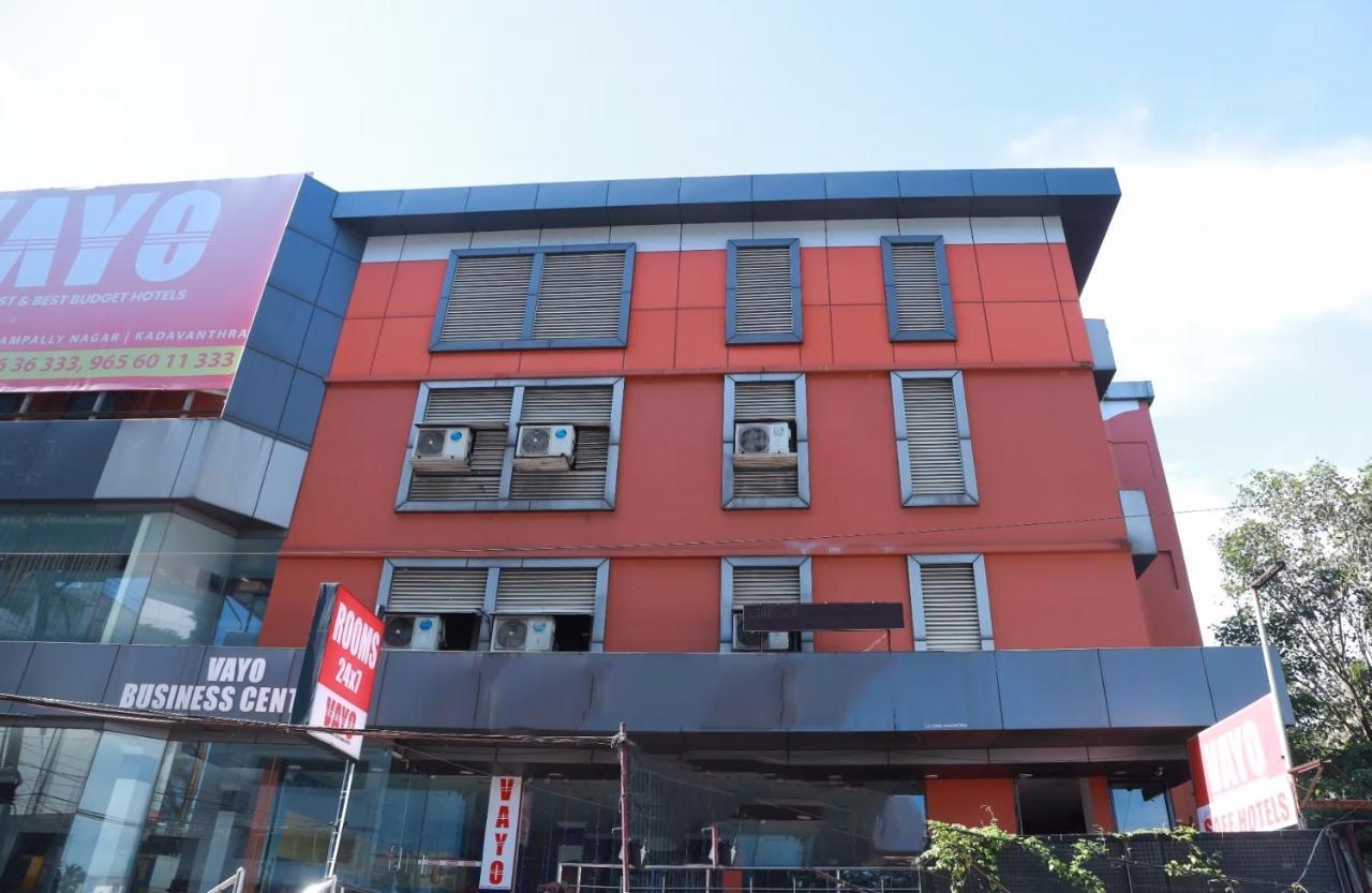 Hotel Collection O Safe Kadavanthra 4*