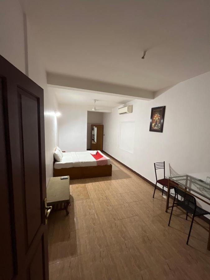 Tower 21 Regency Hotel 2*