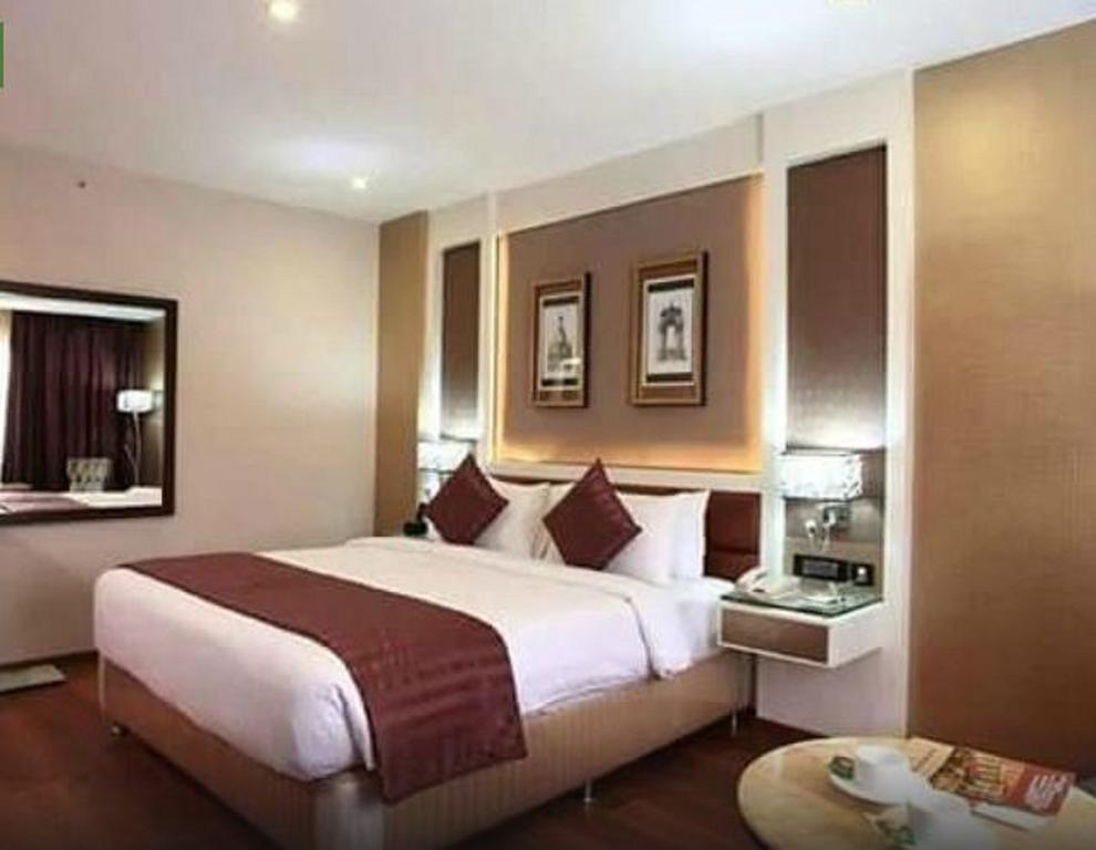 The Pgs Vedanta Hotel 4*
