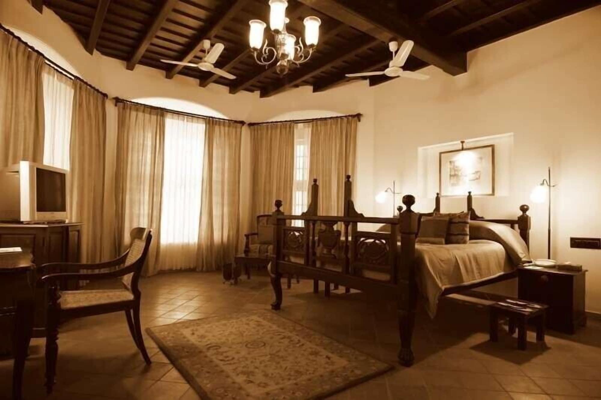 Koder House 3*