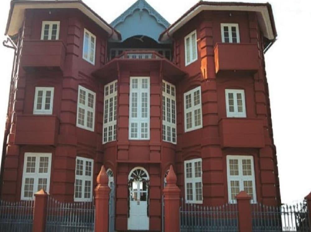Koder House