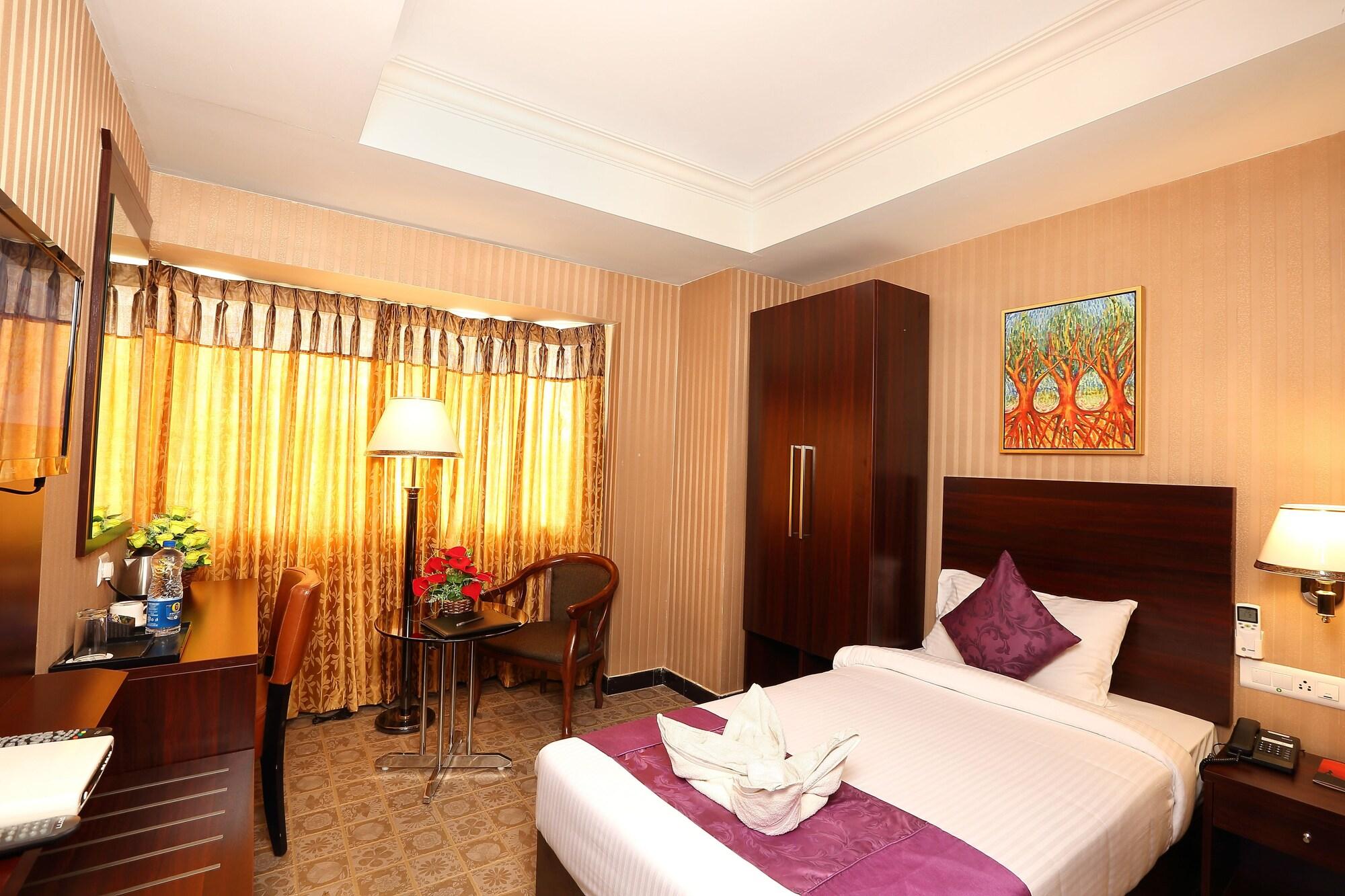 Hotel Cochin Legacy 3*