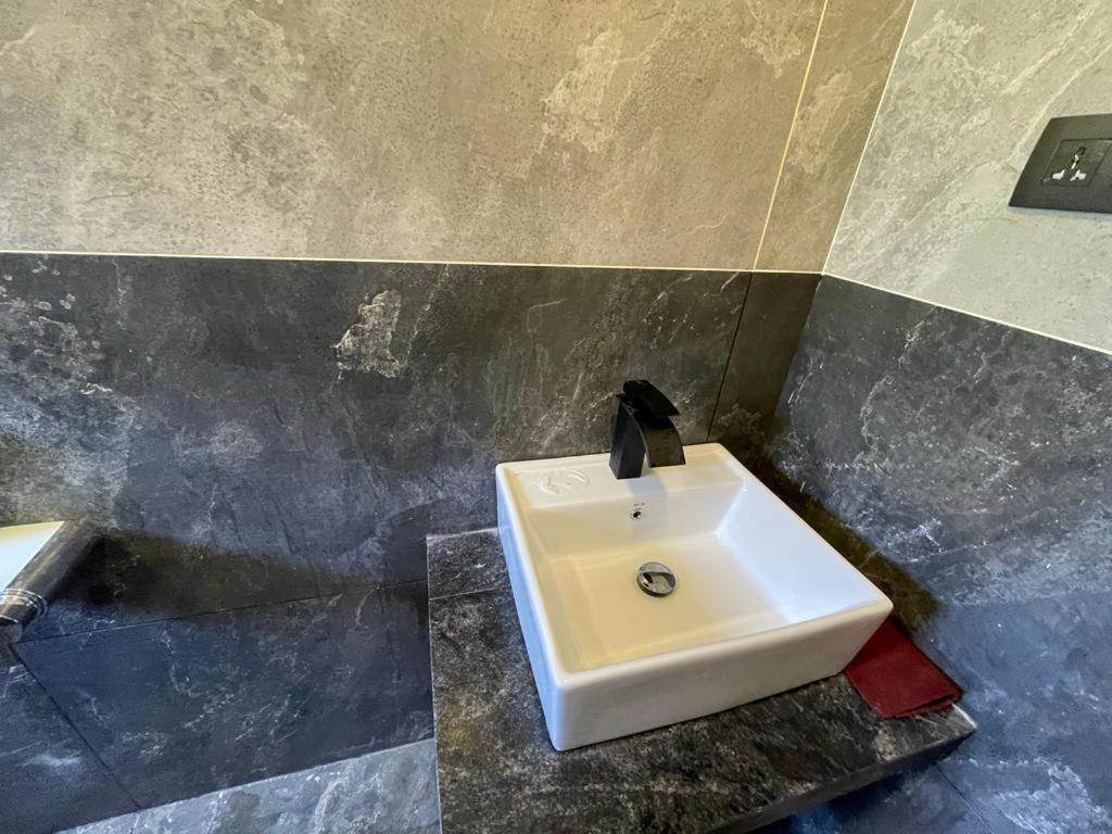 Bmran Luxury Serviced Apartment Kochi
