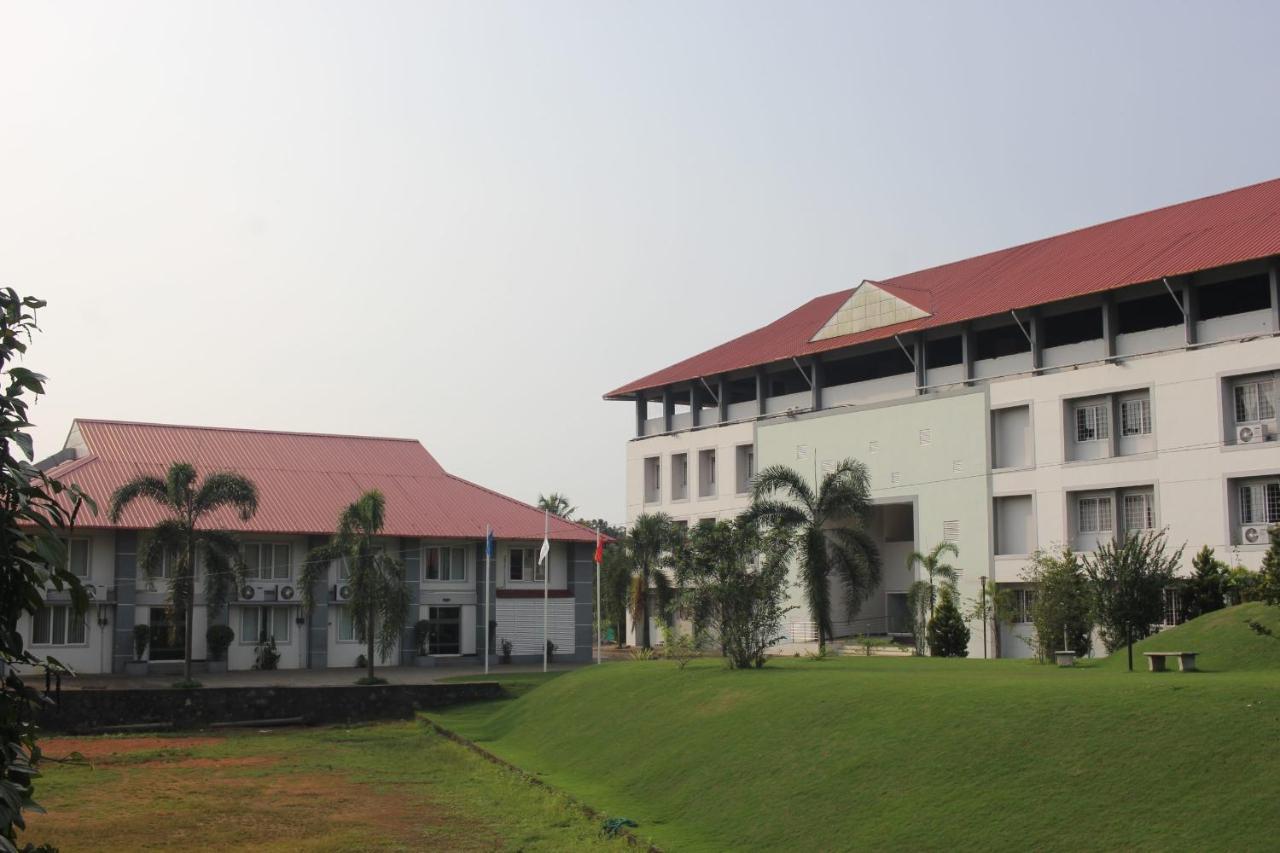 Hotel Angamaly Convention Centre Kochi