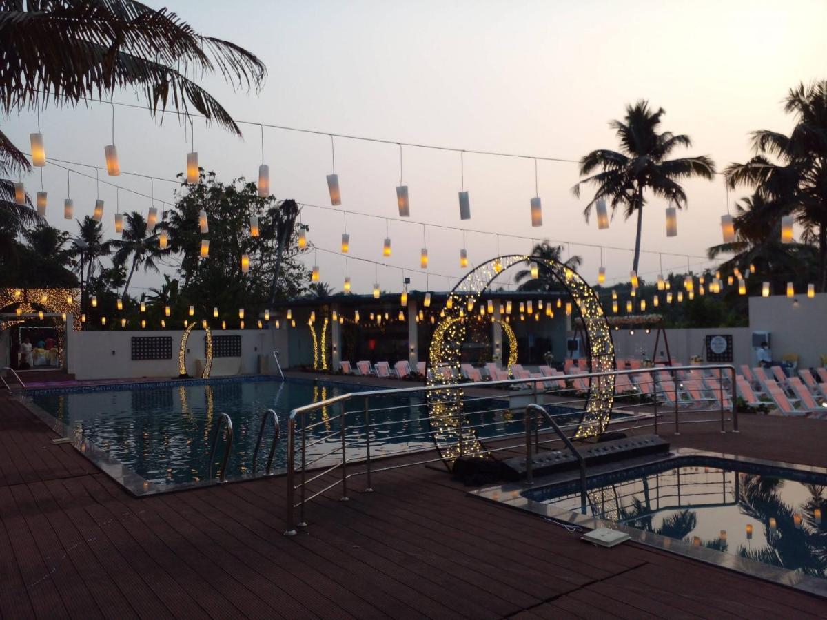 Angamaly Convention Centre Hotel 4*