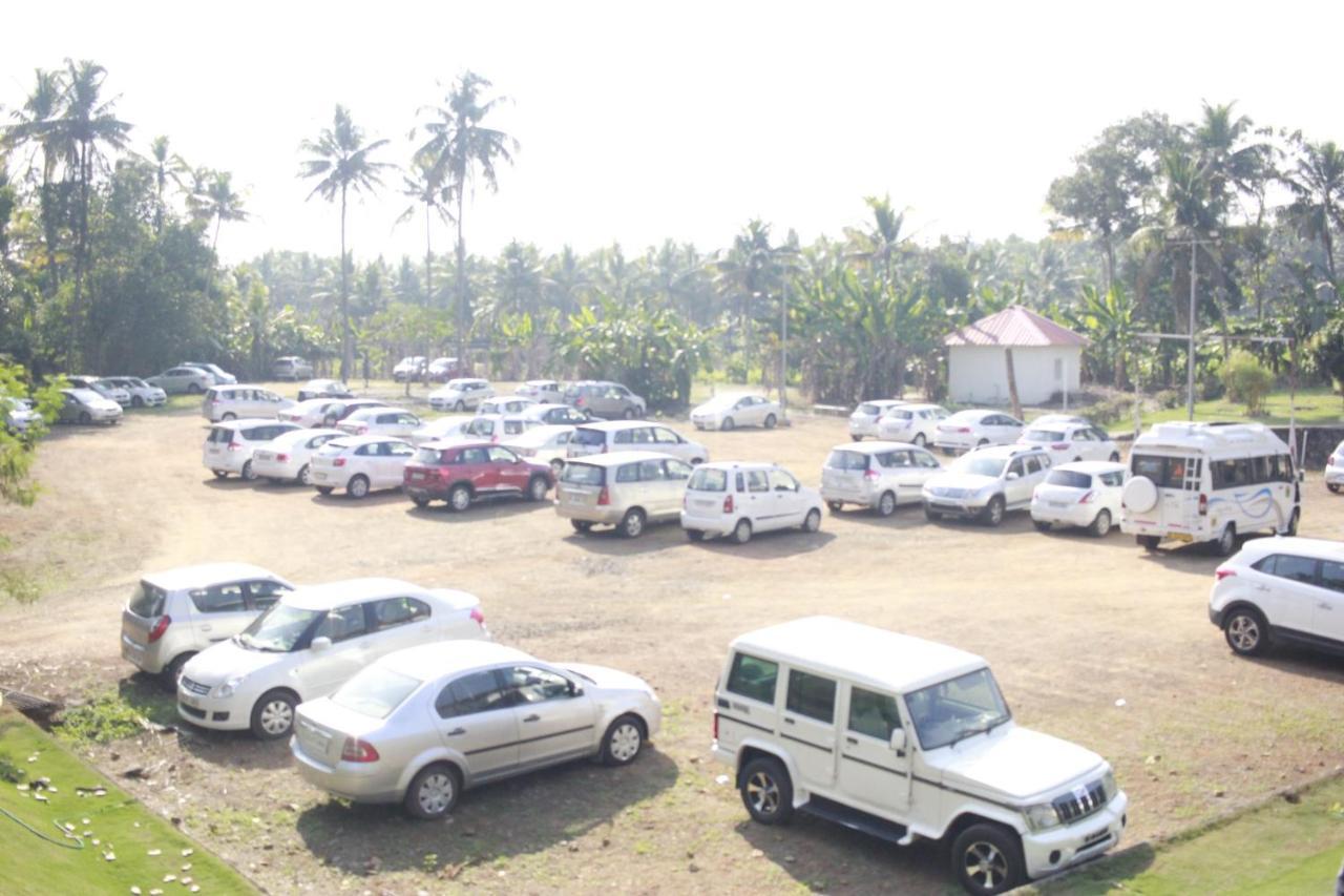Hotel Angamaly Convention Centre