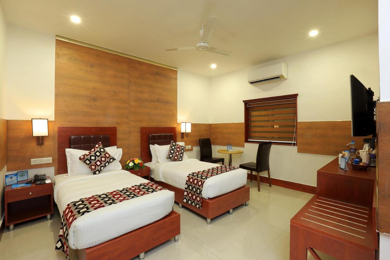 Hotel Eloor Tourist Kochi