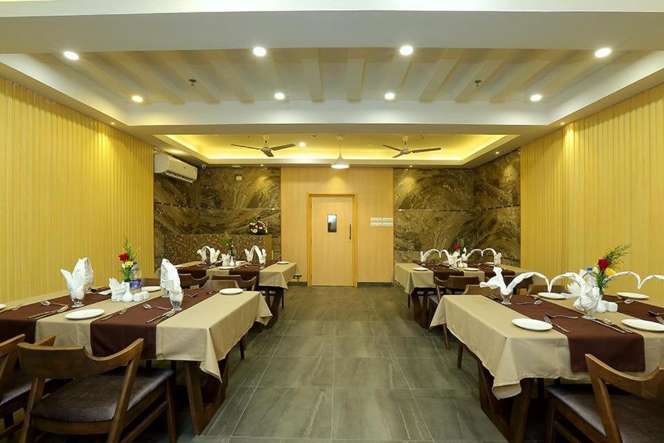 Hotel Eloor Tourist