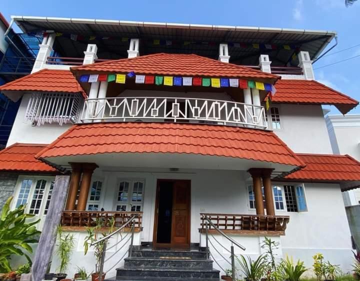 Fortis Bed & Breakfast Kochi